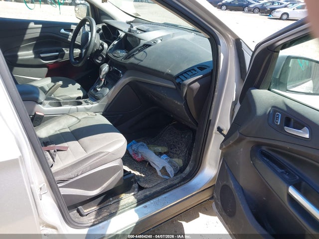 Продаж на аукціоні авто 2016 Ford Escape Se, vin: 1FMCU9GX4GUB80770, номер лоту: 44804240