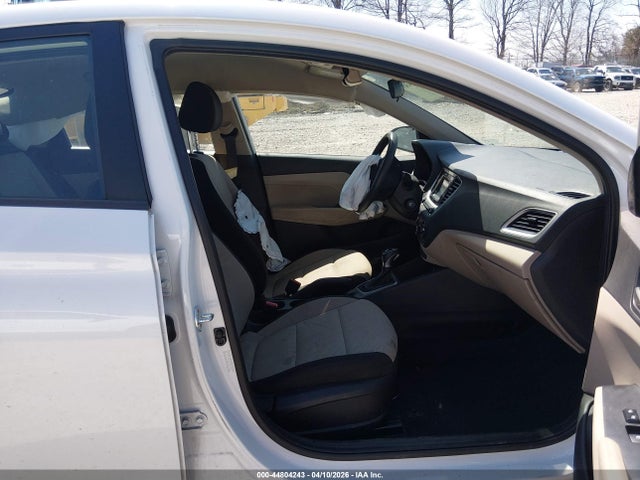 Продажа на аукционе авто 2022 Hyundai Accent Se, vin: 3KPC24A62NE172692, номер лота: 44804243
