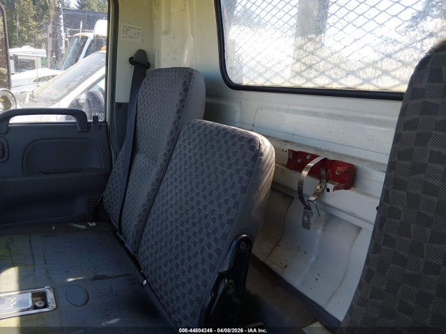 44804246 :رقم المزاد ، 4KDC4B1U57J804129 vin ، 2007 Gmc W4s042 W4500 Hd Gas Reg مزاد بيع
