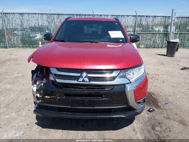 Mitsubishi Outlander Le 2018 JA4AZ3A38JZ044193 Image 13