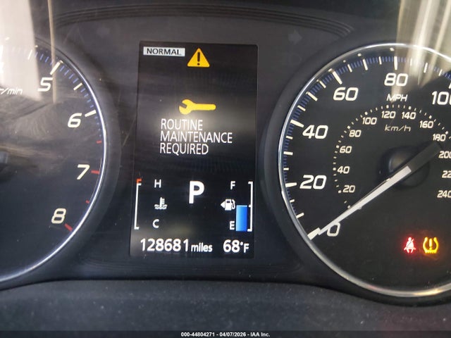 Mitsubishi Outlander Le 2018 JA4AZ3A38JZ044193 Image 16