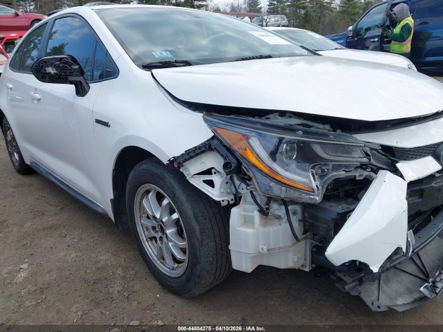 Toyota Corolla Hybrid Le 2021 JTDEAMDE6MJ013206 Image 18