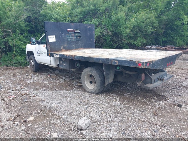 1GB3CYC8XGF183052 Chevrolet Silverado 3500hd Chassis Wt