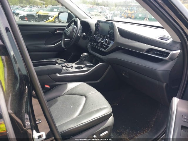 Продаж на аукціоні авто 2021 Toyota Highlander Xle, vin: 5TDGZRAH1MS526962, номер лоту: 44804339