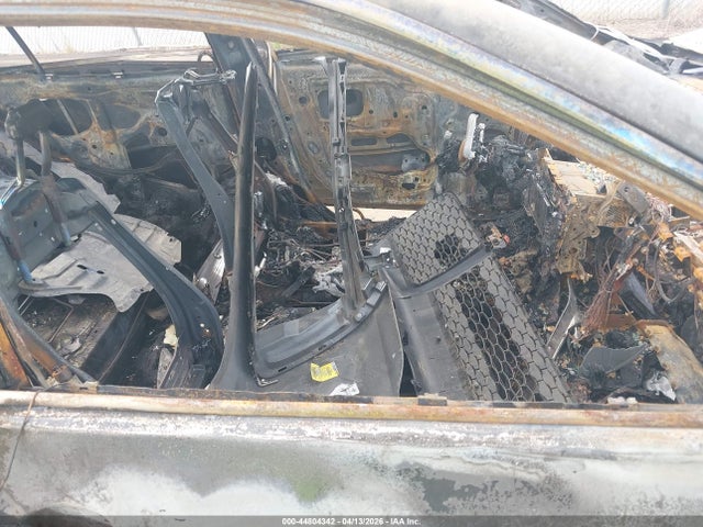 4T1BF1FK0HU804739 Toyota CAMRY SE