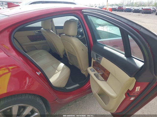 44804345 :رقم المزاد ، SAJWA0E75D8S97773 vin ، 2013 Jaguar Xf V6 Sc مزاد بيع