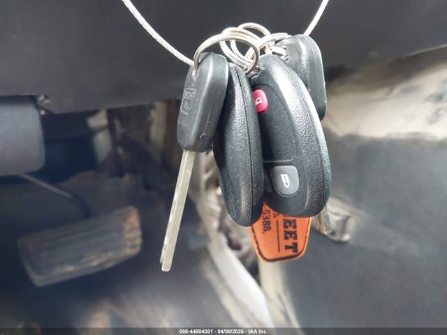 1GAWGEFG2J1212197 Chevrolet Express 2500 Ls