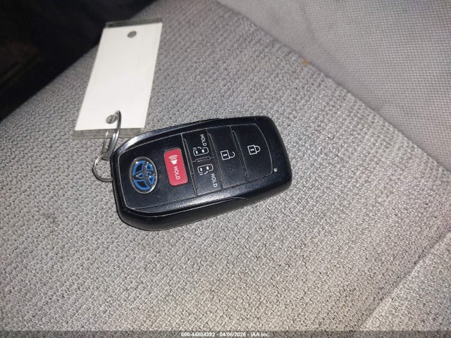 2023 TOYOTA SIENNA 5TDKRKEC7PS165659 Photo 10