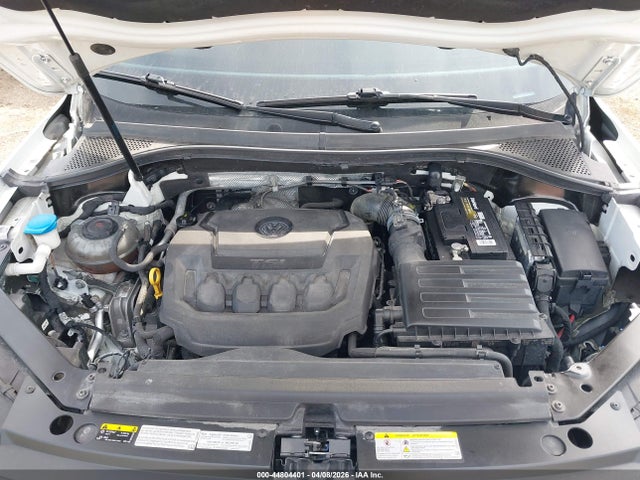 44804401 :رقم المزاد ، 3VV0B7AX7JM094859 vin ، 2018 Volkswagen Tiguan 2.0t S مزاد بيع