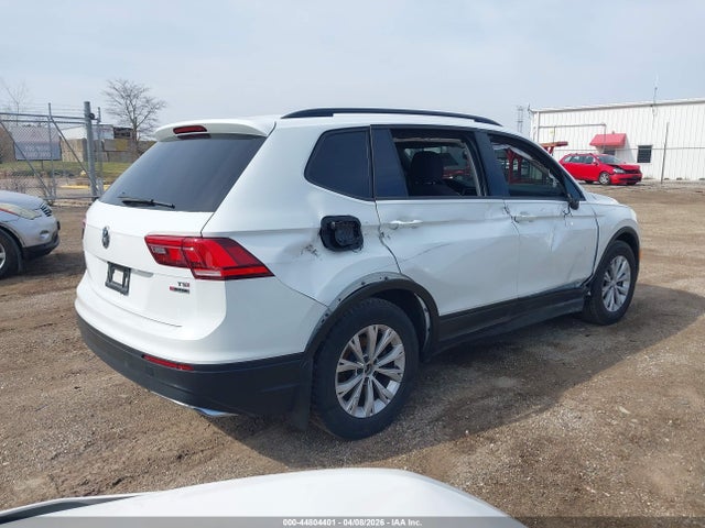 44804401 :رقم المزاد ، 3VV0B7AX7JM094859 vin ، 2018 Volkswagen Tiguan 2.0t S مزاد بيع