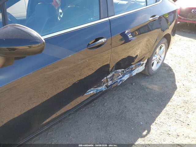 1G1BE5SM2J7124683 Chevrolet Cruze Lt Auto