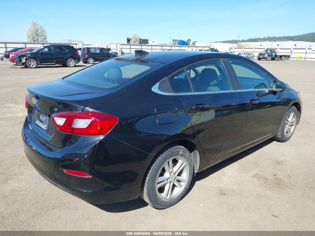 1G1BE5SM2J7124683 Chevrolet Cruze Lt Auto