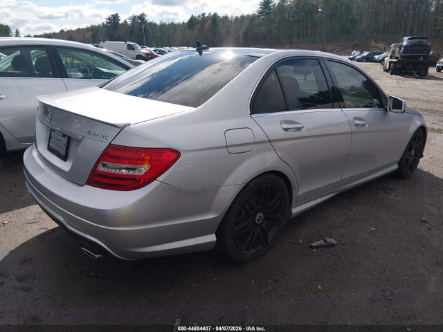 Aukcja sprzedaży 2013 Mercedes-benz C 300 Sport 4matic, vin: WDDGF8AB0DR268551, numer aukcji: 44804407