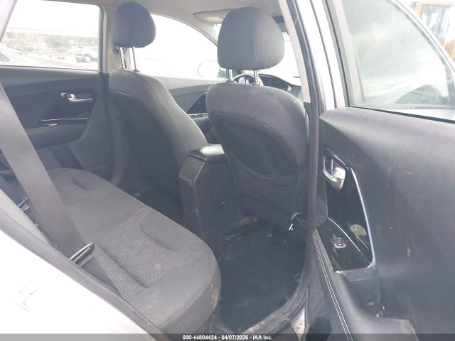 44804424 :رقم المزاد ، KNDCB3LC3M5471227 vin ، 2021 Kia Niro Lxs مزاد بيع