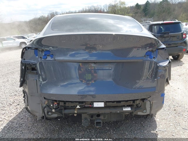 Продаж на аукціоні авто 2022 Tesla Model Y Long Range Dual Motor All-wheel Drive, vin: 7SAYGDEE6NF379379, номер лоту: 44804430