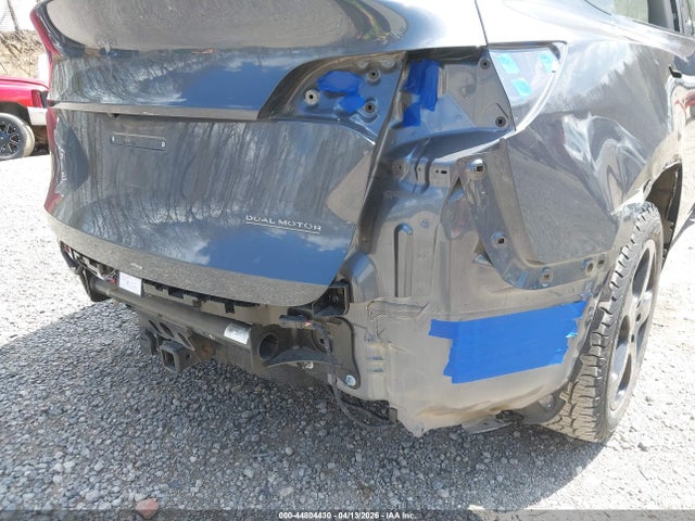 Продаж на аукціоні авто 2022 Tesla Model Y Long Range Dual Motor All-wheel Drive, vin: 7SAYGDEE6NF379379, номер лоту: 44804430