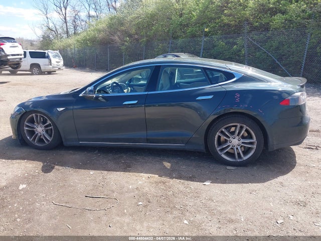 Aukcja sprzedaży 2013 Tesla Model S Performance, vin: 5YJSA1DP4DFP05376, numer aukcji: 44804432