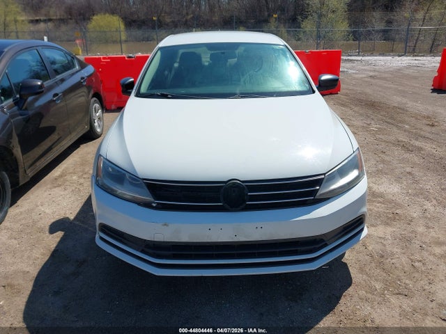 Продажа на аукционе авто 2015 Volkswagen Jetta 1.8t Se, vin: 3VWD17AJ8FM269932, номер лота: 44804446