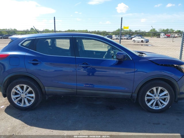 JN1BJ1CP6JW187976 Nissan Rogue Sport S