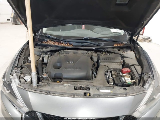44804488 :رقم المزاد ، 1N4AA6AP5JC399901 vin ، 2018 Nissan Maxima 3.5 Sl مزاد بيع