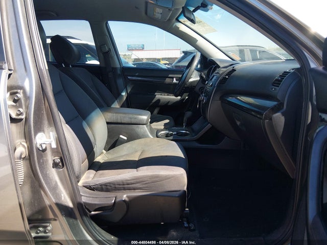 Продаж на аукціоні авто 2011 Kia Sorento Lx, vin: 5XYKT3A12BG169409, номер лоту: 44804498