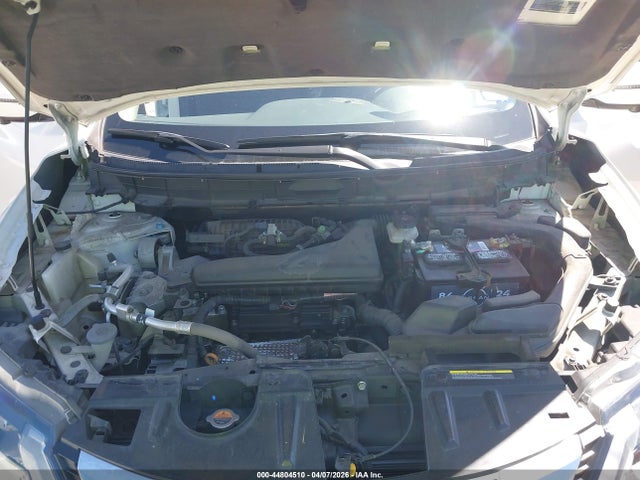 44804510 :رقم المزاد ، 5N1AT2MT7HC875318 vin ، 2017 Nissan Rogue Sv مزاد بيع