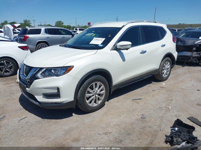 44804510 :رقم المزاد ، 5N1AT2MT7HC875318 vin ، 2017 Nissan Rogue Sv مزاد بيع