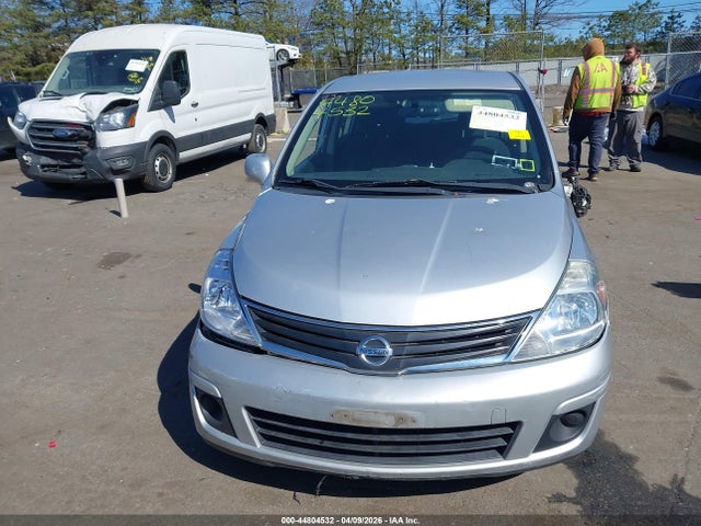 44804532 :رقم المزاد ، 3N1BC1CPXBL430822 vin ، 2011 Nissan Versa 1.8s مزاد بيع