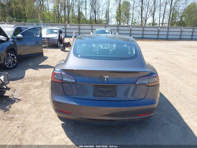 44804585 :رقم المزاد ، 5YJ3E1EA2KF425472 vin ، 2019 Tesla Model 3 Long Range/mid Range/standard Range/standard Range Plus مزاد بيع