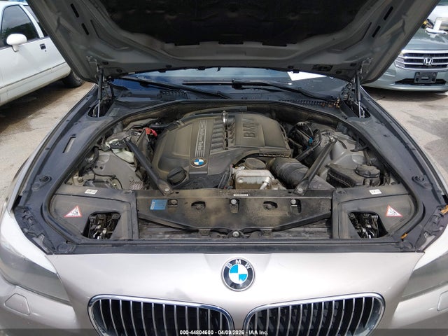 44804600 :رقم المزاد ، WBAFR7C50BC603853 vin ، 2011 Bmw 535i مزاد بيع