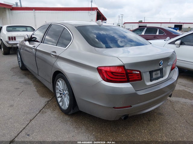 44804600 :رقم المزاد ، WBAFR7C50BC603853 vin ، 2011 Bmw 535i مزاد بيع