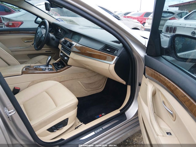 44804600 :رقم المزاد ، WBAFR7C50BC603853 vin ، 2011 Bmw 535i مزاد بيع