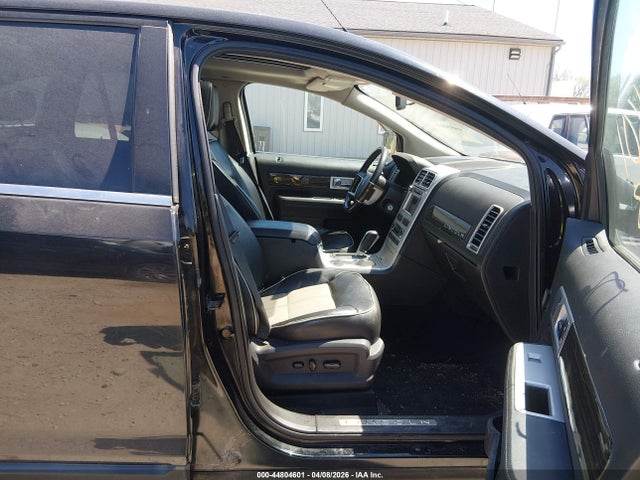 2008 LINCOLN MKX 2LMDU88C18BJ01612 Photo 4