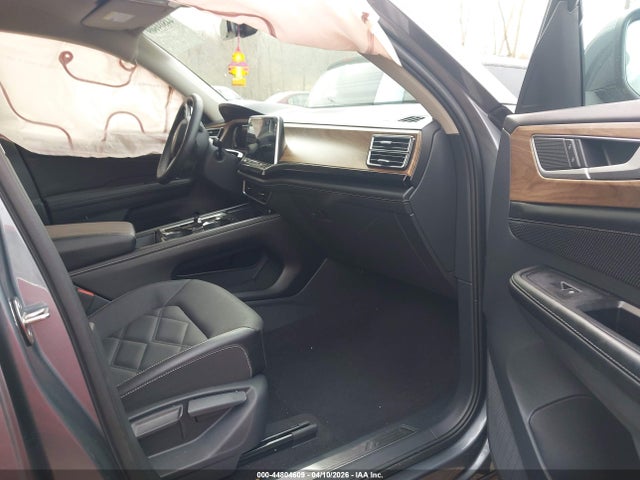 Продажа на аукционе авто 2024 Volkswagen Atlas 2.0t Se W/technology, vin: 1V2WR2CA5RC525999, номер лота: 44804609