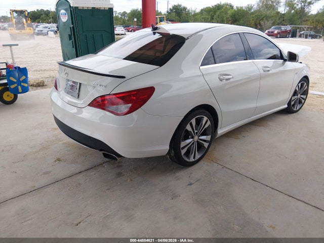 2016 MERCEDES-BENZ CLA 250 WDDSJ4EB6GN371027 Photo 3