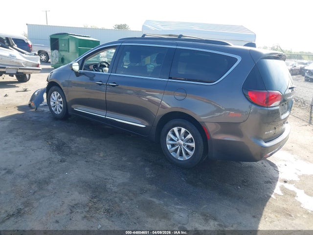 Aukcja sprzedaży 2017 Chrysler Pacifica Touring-l, vin: 2C4RC1BG9HR733826, numer aukcji: 44804651