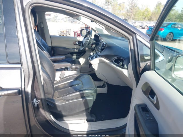 Aukcja sprzedaży 2017 Chrysler Pacifica Touring-l, vin: 2C4RC1BG9HR733826, numer aukcji: 44804651