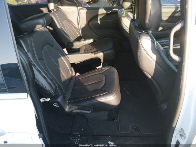 44804701 :رقم المزاد ، 2C4RC1CG4SR605693 vin ، 2025 Chrysler Voyager Lx مزاد بيع
