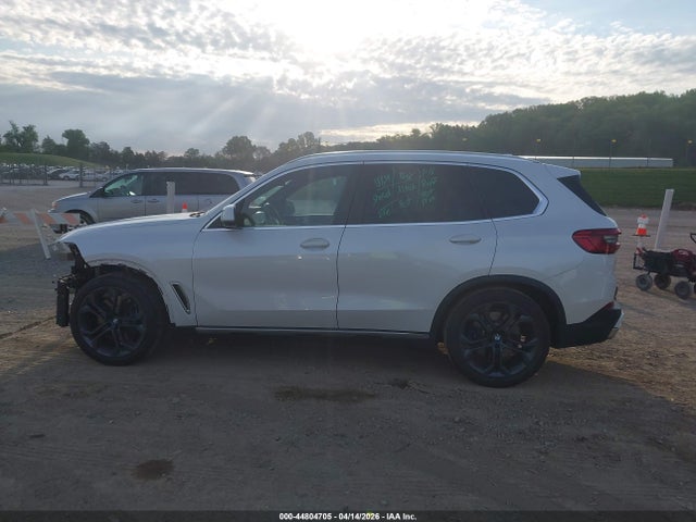 44804705 :رقم المزاد ، 5UXJU2C52KLN64180 vin ، 2019 Bmw X5 Xdrive50i مزاد بيع