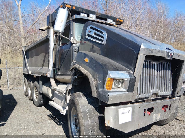 2017 Western Star 4700 Set Forward Axle მანქანა იყიდება აუქციონზე, vin: 5KKMAVDV1HPJB8993, აუქციონის ნომერი: 44804747