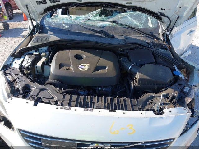 Volvo S60 T6 Platinum 2015 YV149MFM8F1343032 Image 10