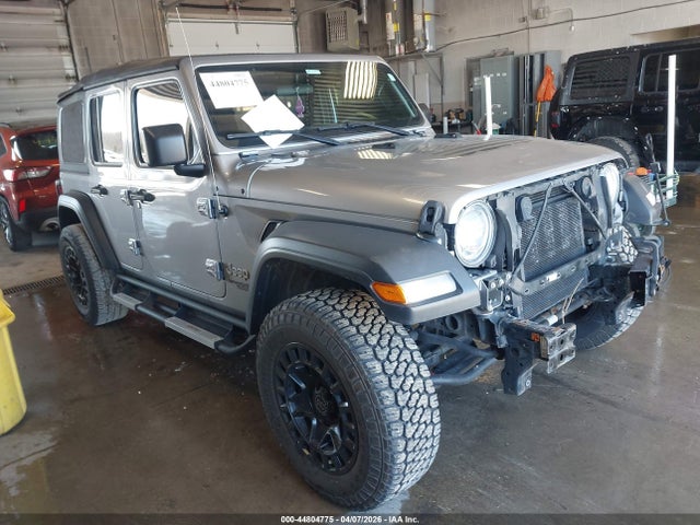 44804775 :رقم المزاد ، 1C4HJXDG4JW154516 vin ، 2018 Jeep Wrangler Unlimited Sport S 4x4 مزاد بيع
