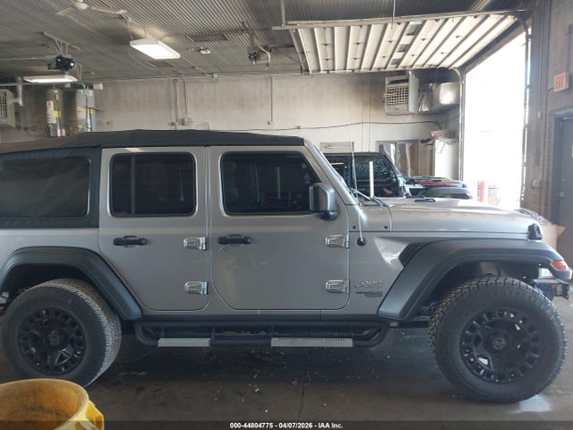 44804775 :رقم المزاد ، 1C4HJXDG4JW154516 vin ، 2018 Jeep Wrangler Unlimited Sport S 4x4 مزاد بيع