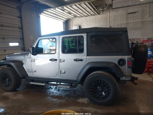 44804775 :رقم المزاد ، 1C4HJXDG4JW154516 vin ، 2018 Jeep Wrangler Unlimited Sport S 4x4 مزاد بيع