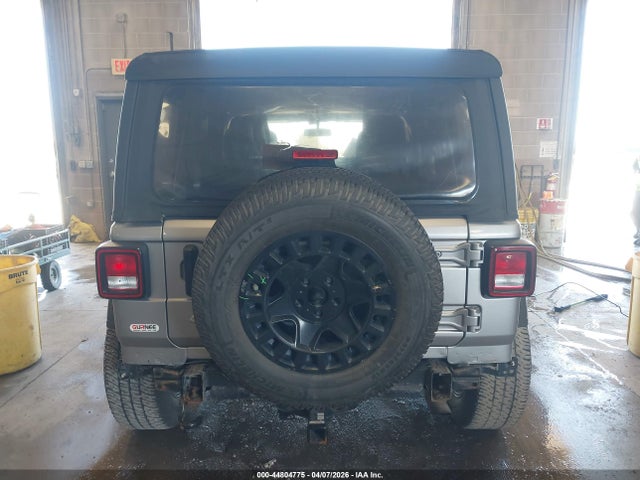 44804775 :رقم المزاد ، 1C4HJXDG4JW154516 vin ، 2018 Jeep Wrangler Unlimited Sport S 4x4 مزاد بيع