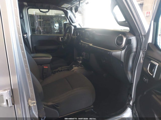 44804775 :رقم المزاد ، 1C4HJXDG4JW154516 vin ، 2018 Jeep Wrangler Unlimited Sport S 4x4 مزاد بيع