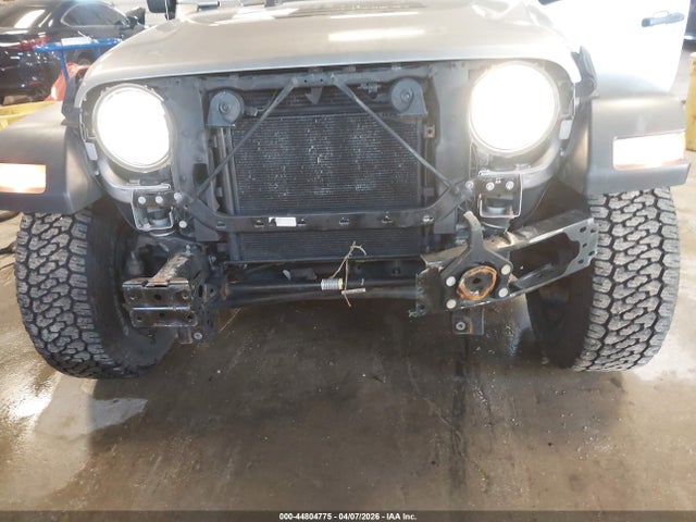 44804775 :رقم المزاد ، 1C4HJXDG4JW154516 vin ، 2018 Jeep Wrangler Unlimited Sport S 4x4 مزاد بيع
