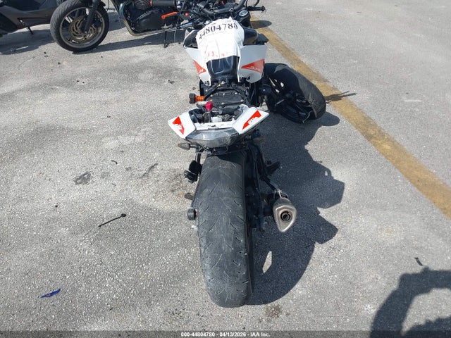 Продаж на аукціоні авто 2022 Ktm 390 Duke, vin: MD2JPJ407NC235642, номер лоту: 44804780