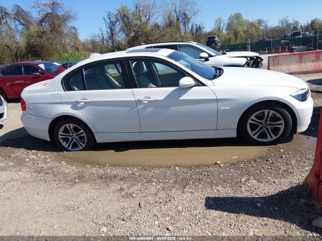 44804800 :رقم المزاد ، WBAVC93568K042372 vin ، 2008 Bmw 328xi مزاد بيع