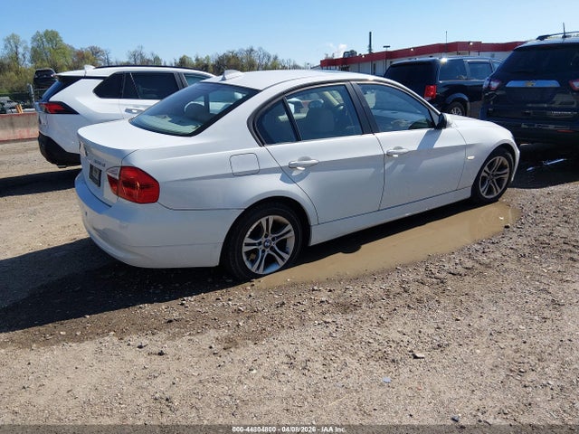 44804800 :رقم المزاد ، WBAVC93568K042372 vin ، 2008 Bmw 328xi مزاد بيع